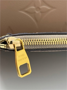 Сумка  LOUIS VUITTON 139547