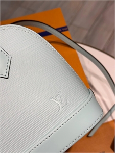 Сумка  LOUIS VUITTON 139586