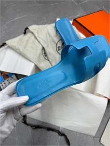 Тапочки HERMES 139802