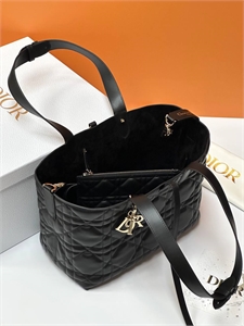Сумка DIOR 139853