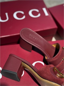 Босоножки GUCCI 140370