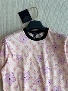 Футболка LOUIS VUITTON 140668