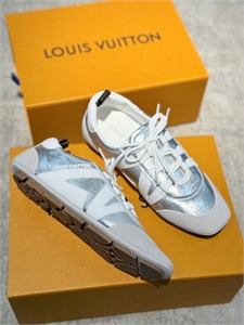 Кроссовки LOUIS VUITTON 143881 - фото 280070