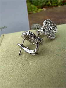 Серьги Van Cleef 144411