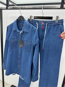 Джинсовый костюм KITON 145020