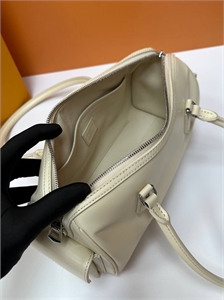 Сумка  LOUIS VUITTON 145147