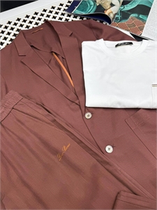 Прогулочный костюм LP 145608