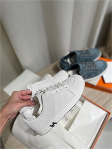 Кроссовки HERMES 147008