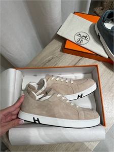 Кроссовки HERMES 147009