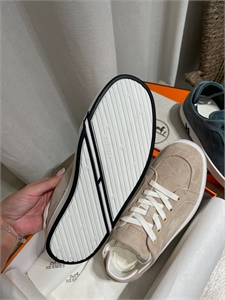 Кроссовки HERMES 147009