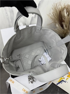 Сумка DIOR 147325