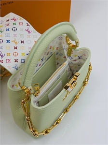 Сумка  LOUIS VUITTON 147486