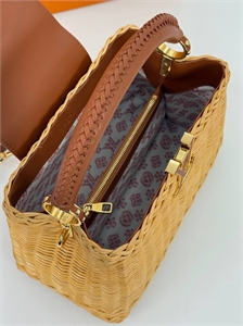 Сумка  LOUIS VUITTON 147779