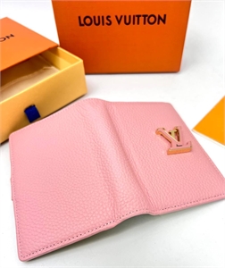 Обложка  LOUIS VUITTON 147813