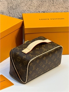 Косметичка LOUIS VUITTON 147856