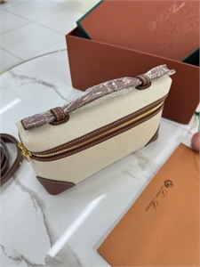 Сумка LORO PIANA 147880