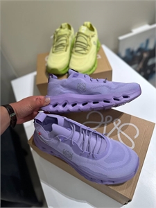 Кроссовки LOEWE 148049