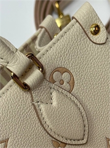 Сумка  LOUIS VUITTON 148802