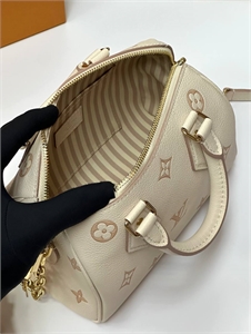 Сумка  LOUIS VUITTON 148831