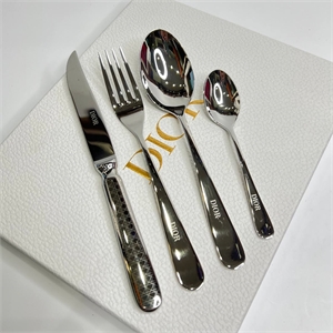 Столовые приборы DIOR 149844