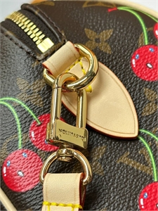 Сумка  LOUIS VUITTON 150012