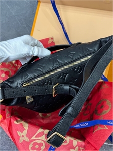 Сумка  LOUIS VUITTON 150252