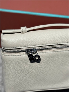 Сумка LORO PIANA 150402