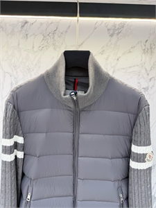 куртка MONCLER 151385