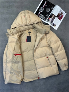 Лёгкий пуховик KITON 151729