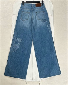 Джинсы ERMANO SCERVINO 152153