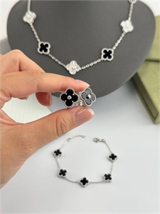 Серьги Van Cleef 152427 - фото 326412