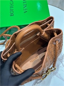 Сумка BOTTEGA VENETA 153283