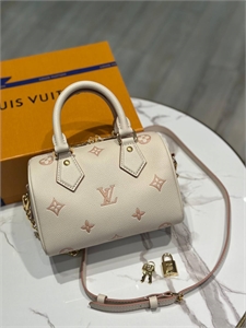 Сумка  LOUIS VUITTON 154890