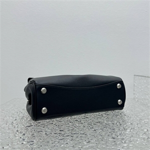 Сумка BALENCIAGA Маленькая 155179