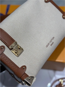 Сумка  LOUIS VUITTON 155259