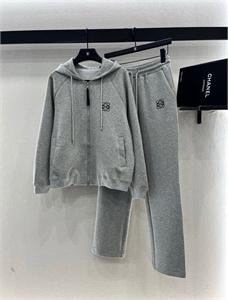 Спортивный костюм LOEWE 156000 - фото 347241