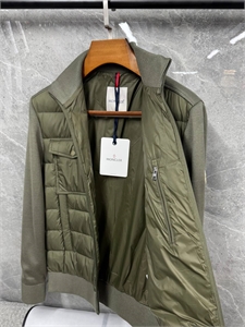 Куртка MONCLER 156500