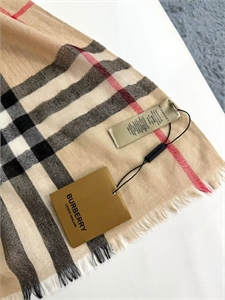 Шарф BURBERRY 157108