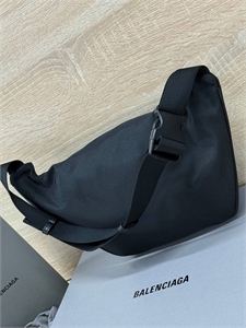 Сумка BALENCIAGA 157387