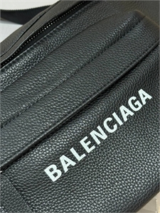 Сумка BALENCIAGA 157389