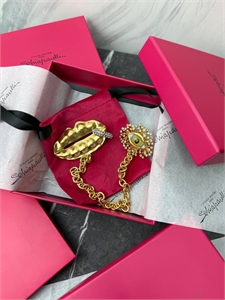 Брошь Schiaparelli 157766