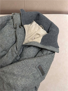 Пуховик  BRUNELLO CUCINELLI 158080