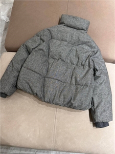 Пуховик  BRUNELLO CUCINELLI 158080