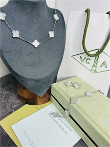 Колье Van Cleef 158376