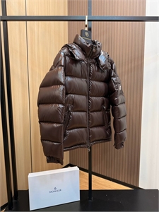 Пуховик MONCLER 158458