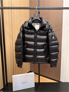 Пуховик MONCLER 158459