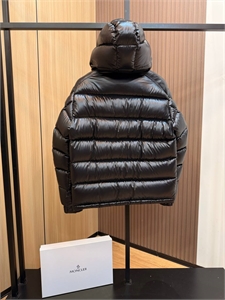 Пуховик MONCLER 158459