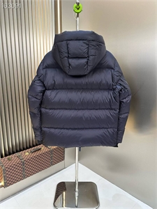 Пуховик BURBERRY 158461