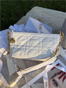Сумка DIOR 158477 - фото 362353