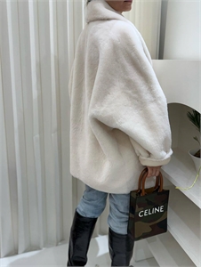 Шуба DIOR Цигейка 158598